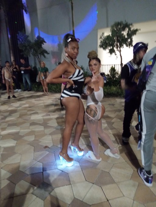 Hanging tf out at FETCON .. tell me you know @MissTriggaWho https://t.co/SMNdHVgqls<a class="tags" target="_blank" title="On Twitter" href="/?out=eyJ0eXAiOiJKV1QiLCJhbGciOiJIUzUxMiJ9.eyJpYXQiOjE3MjU4NDY2MDIsImlzcyI6InR3cG9ybnN0YXJzLmNvbSIsIm5iZiI6MTcyNTg0NjYwMiwiZXhwIjoxNzU3MzgyNjAyLCJyZWRpcmVjdF91cmwiOiJodHRwczovL3R3aXR0ZXIuY29tL01pc3NUcmlnZ2FXaG8ifQ.R_aOunhE6wnYNBLk_7IN9wDUCMoCG5qzYgB2ymZCam7yikrBYbOkVrhhjJFlqkUPbF1gJEEu-xOB65uuygkDMQ">@MissTriggaWho</a>