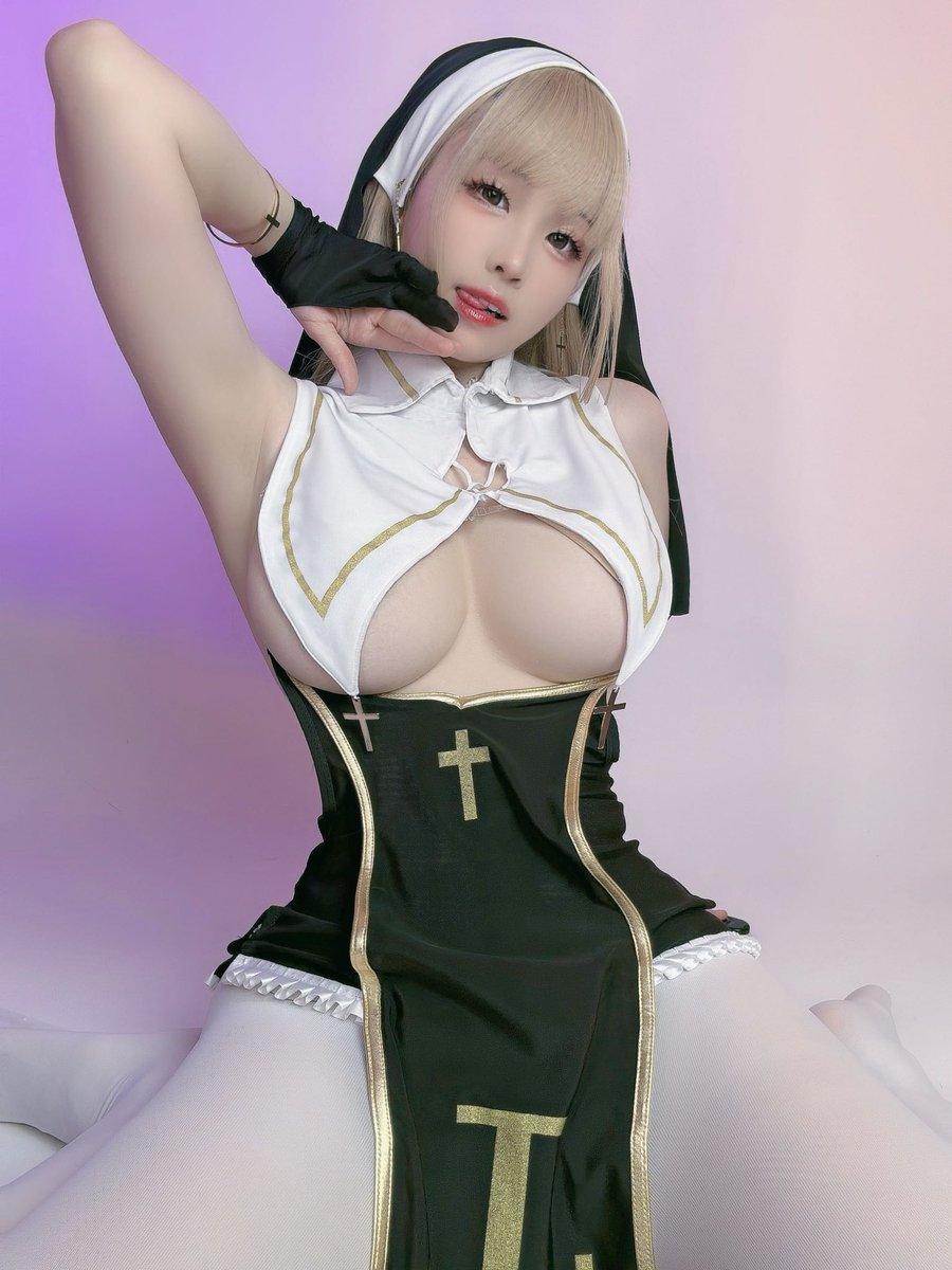 福利姬miko分享的黄推图片2 - 网红私拍内容