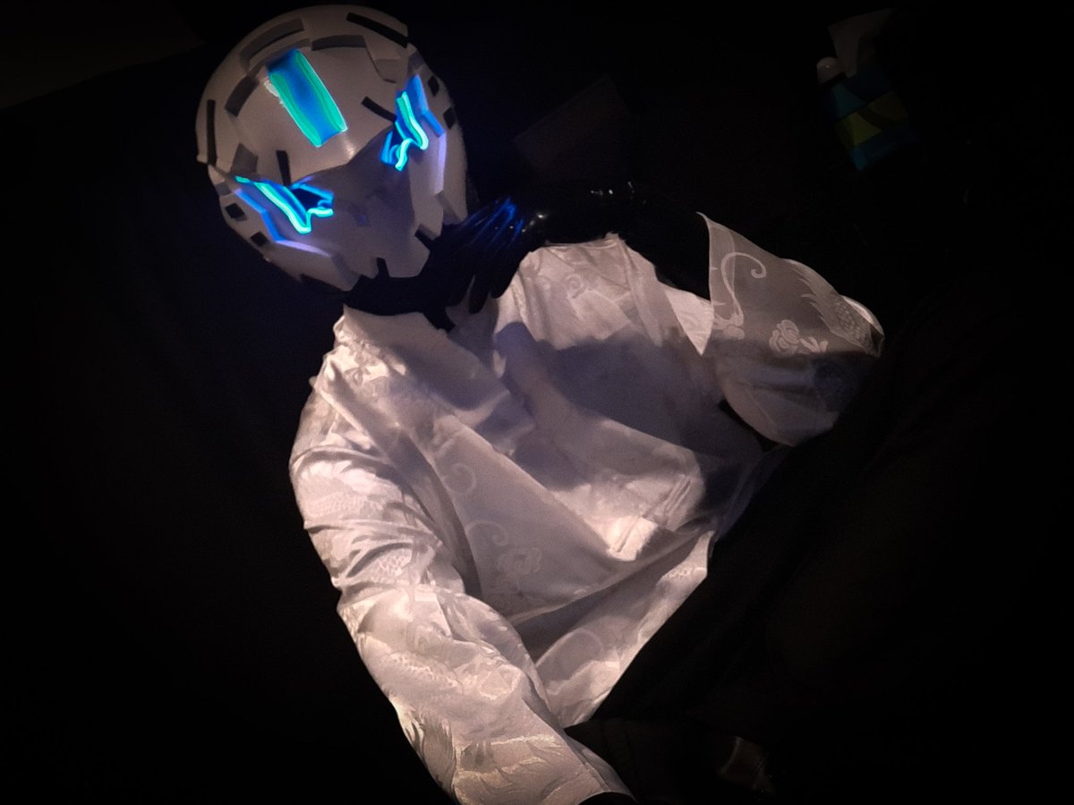 tamamusi1684's tweet image. λ『・・・―――・・・
        応答願います。研究中、どうやら           
        時空の狭間に入ってしまったよう
        です。皆様のチカラやお知恵をお
        貸しください』
 #Lambda  #cyberpunk