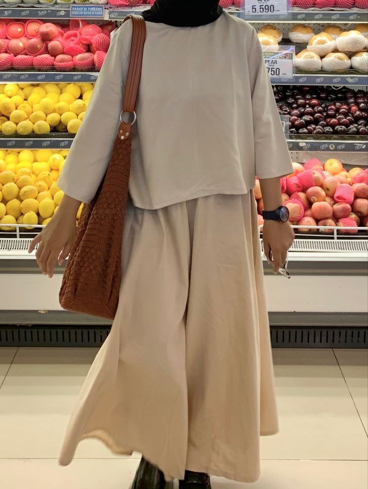 ruparipi_'s tweet photo. Suka lah sama comfy outfit kaya gini😍
cocok untuk daily, oversize dan ga perlu di setrika 🫶🏻 https://t.co/wbYVpIe6O7