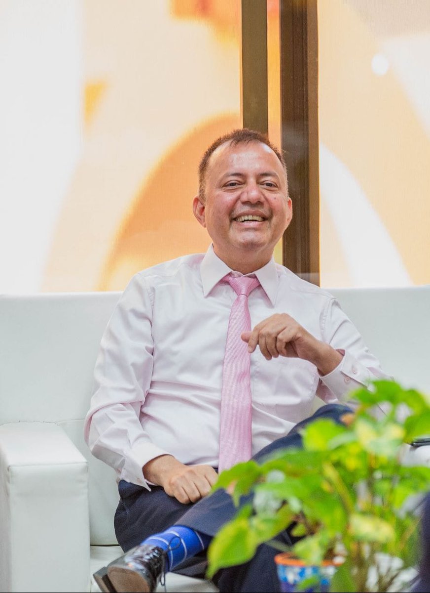 askhimanshurai's tweet image. मुझसे अक्सर पूछा जाता है कि मैं #SocialMedia पर कभी कोई आलोचना या कठोर टिप्पणी क्यों नहीं करता। मेरा मानना ​​है कि हम हर व्यक्ति और हर वस्तु में अच्छाई देख सकते हैं। विनम्र और मीठे बोल भले ही पहली बार में महत्वहीन प्रतीत हो सकते हैं, किंतु उनमें अपार शक्ति होती है, जो बोले जाने…