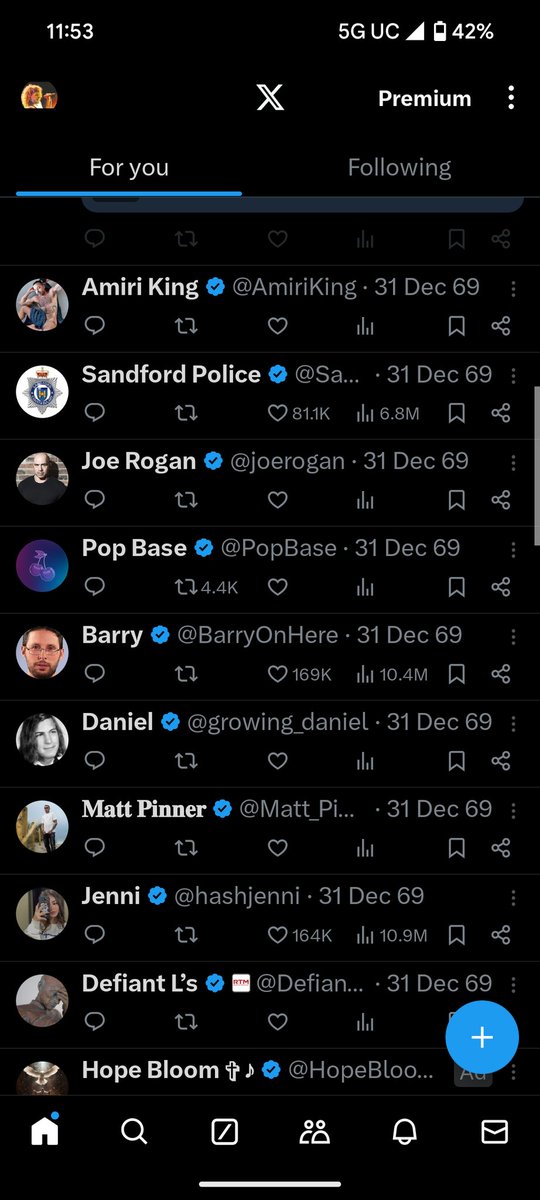 TheTronIsOn's tweet photo. I'm so confused...what is happening?? https://t.co/ETKMeJ6wgg