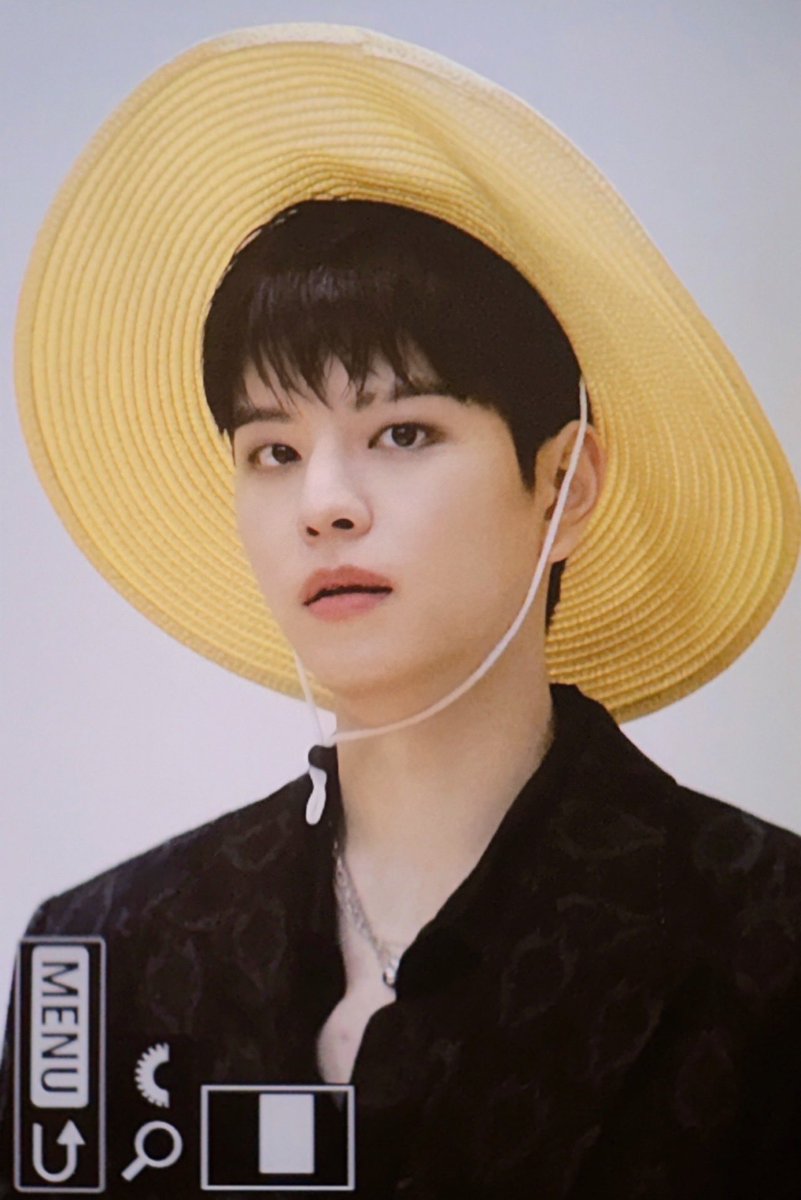 𝐦𝐢𝐧𝐢𝐩𝐚𝐠𝐞. tweet media