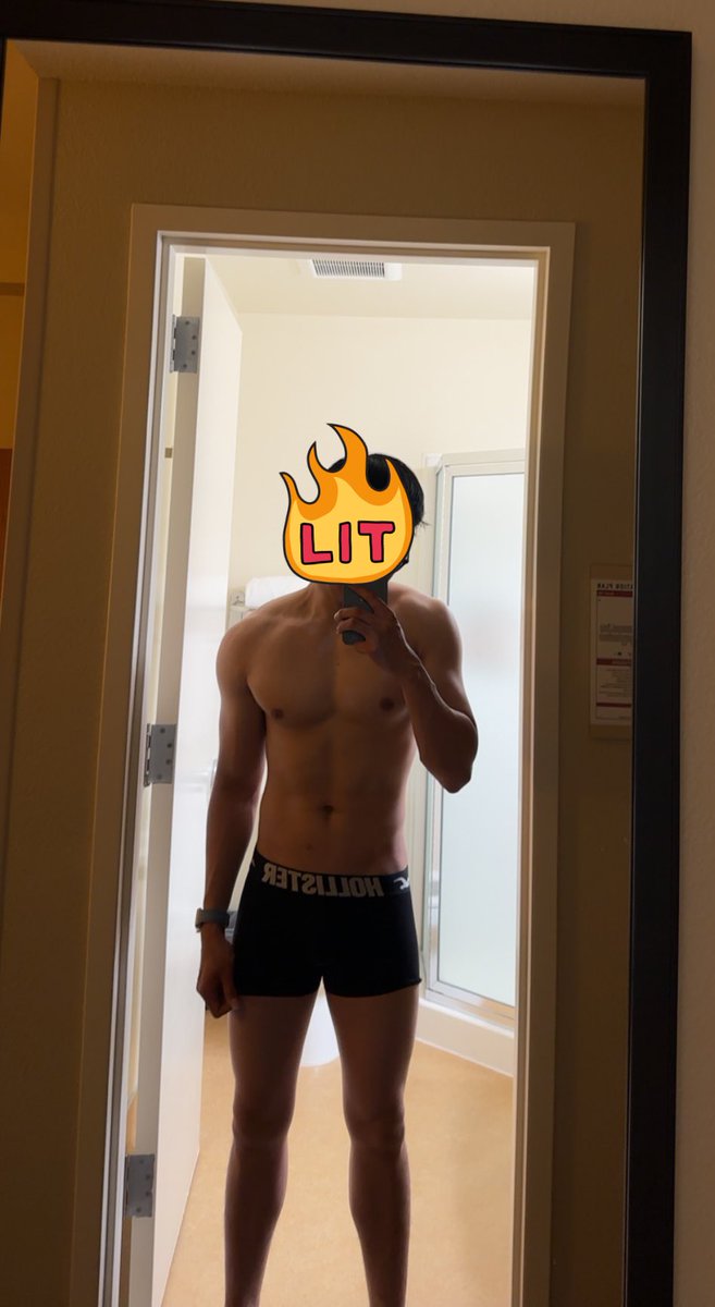 CollegeTwunk tweet media