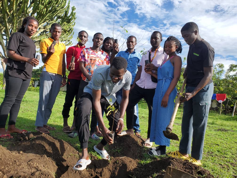 U_E_C_O's tweet image. Youth holds the key to our planet's future. Their ecological mindset, shaped by our actions today, will define tomorrow's relationship with nature.
📸 At UWRTI Katwe