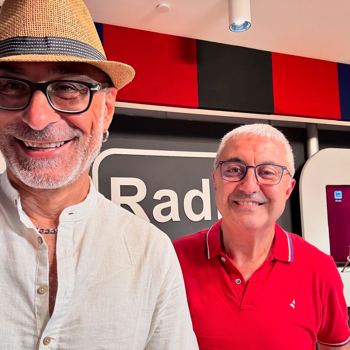 francosimeri's tweet photo. Buongiorno ☀️
Ultima puntata della stagione 😃
Su @radiomarte e in Tv, canale 183 digitale terrestre 📻 📺 
Dalle 7 alle 10 on air 🎙🎧 
@vargeppe 
#staytuned #buongiorno #radio #radiomarte #morning  #morningmood https://t.co/t8DM8uiYJF