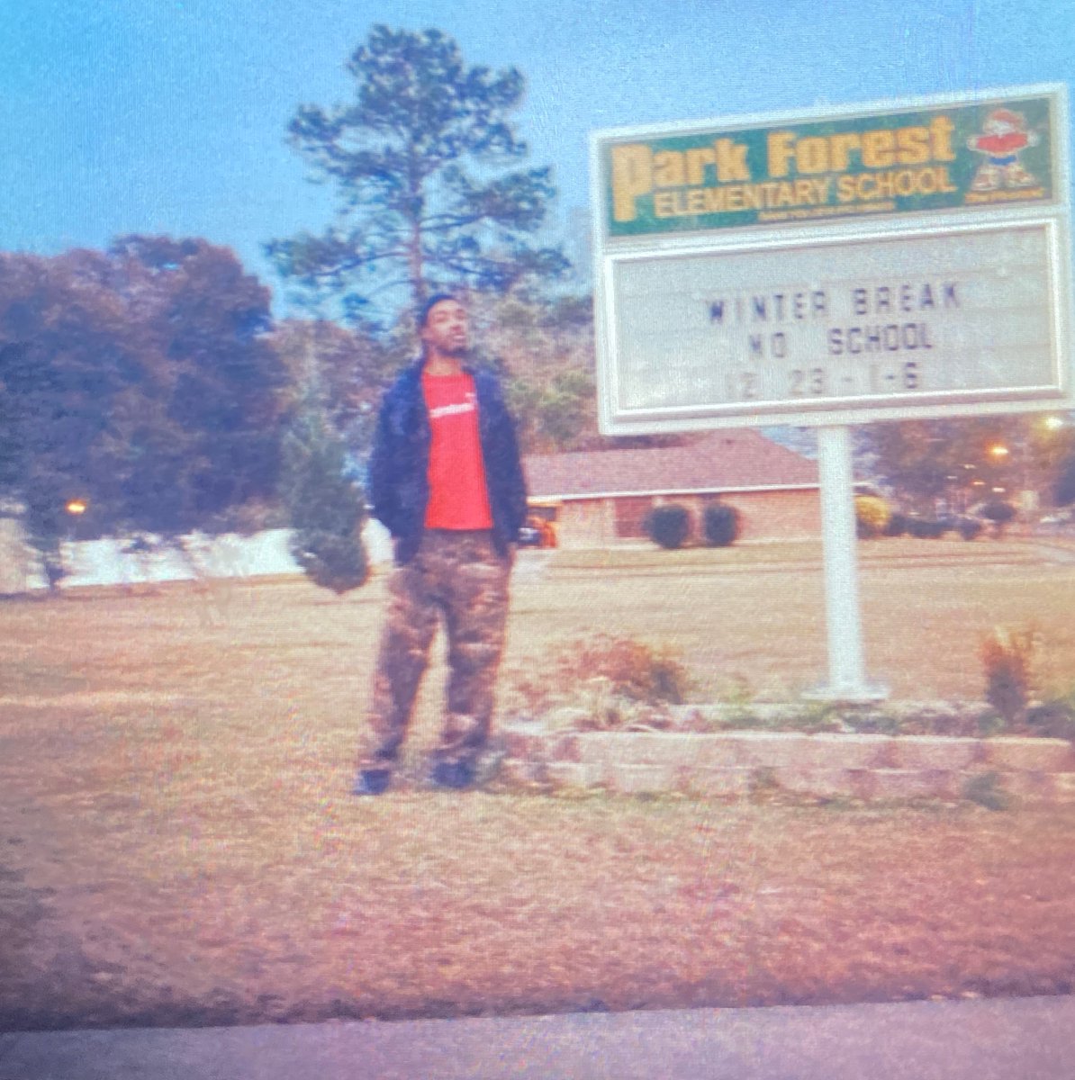 ashaunatl's tweet image. 1 of the 4 elementary schools I attended #TBS #2K14 #Tripdownmemorylane 🛣⌚️