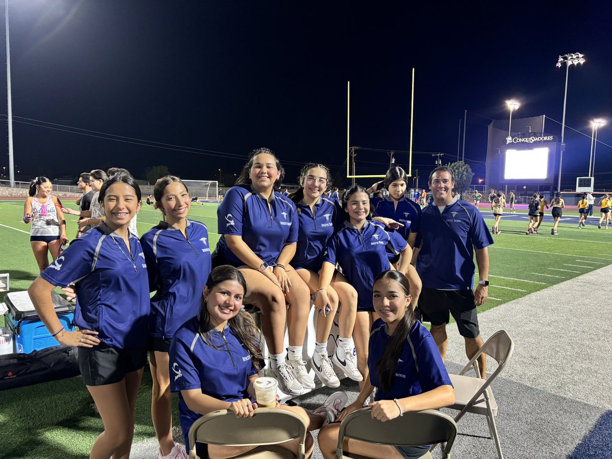VHairston_DVHS's tweet photo. It’s a race to midnight! Kicking off Cross Country season in Conquest Stadium!  🏃🏃‍♀️ 💙🩶 @dvtrack @DVHSYISD @YsletaISD @YISDAthletics1 #OFOD #CEO @dvtrainers https://t.co/SAzHTZdJyS
