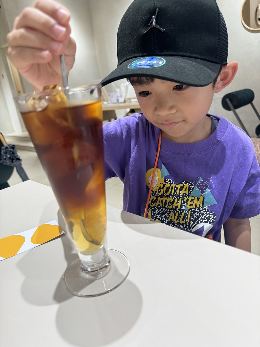 kanata0829riapi's tweet photo. 美味しかったからまた来たよ🍹
今日はリンゴ🍎

#バリスタのいないアイスコーヒー専門店
#ひみつのドリップ
@UCC_drippod https://t.co/QJgvne0PEx