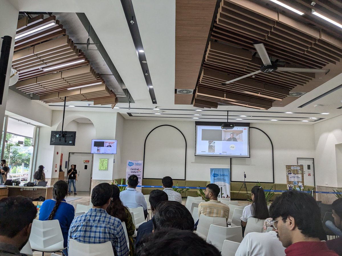 AtharvaWerulkar's tweet photo. Here at Nagpur Ohana Gathering at @Infosys arranged by @salesforce @aniket_kohale 
#trailblazercommunity #Salesforce https://t.co/I9NZM8J4HU