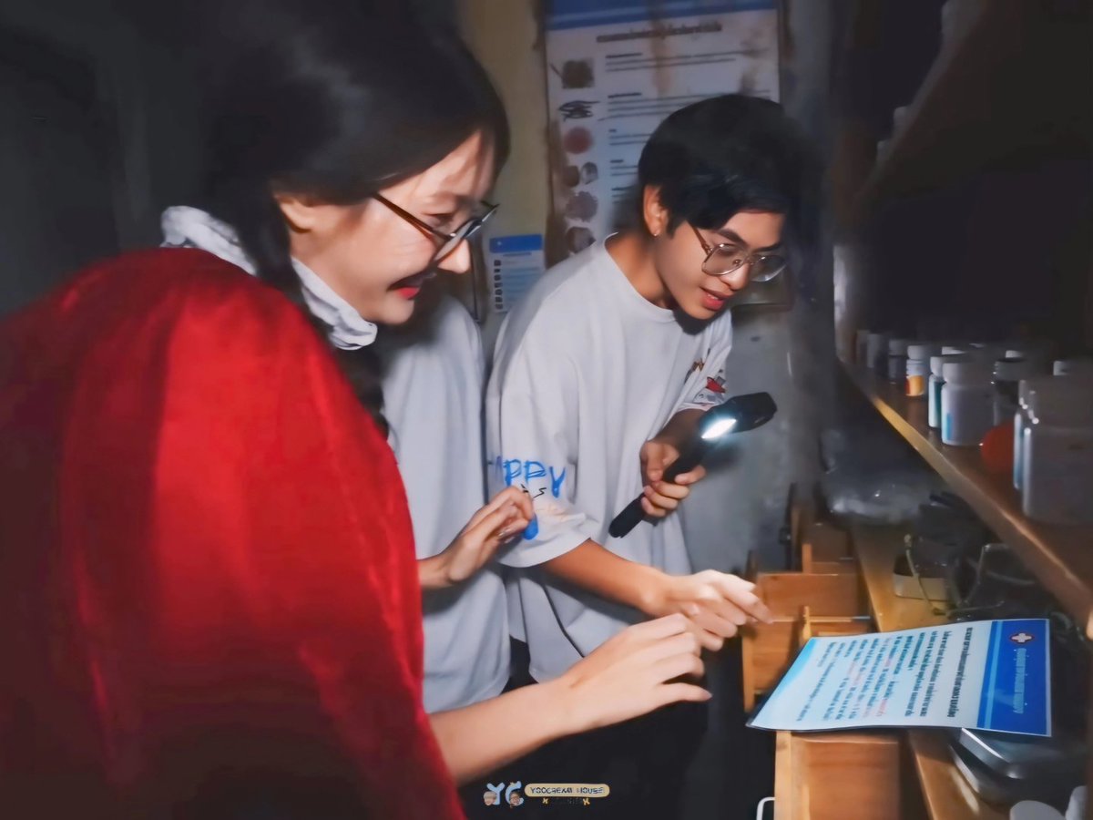 yoocreamhouse's tweet photo. หลงในห้องขังยังมีทางแก้ไข แต่หลงรักเธอทั้งใจยังหาทางออกไม่ได้เลย🥰🔒

ไปลุ้นช่วยยูครีมหาทางออกกัน⏩️เอาชีวิตรอด...จากห้องขังปริศนา!!!??? [YOUTUBE : CreamLike]

#yoohoo64 #creamlike #yoocreamhouse #ยูครีม  #บ้านยูครีม #ด้อมปาโ���๋ https://t.co/sXtiIP5KUc