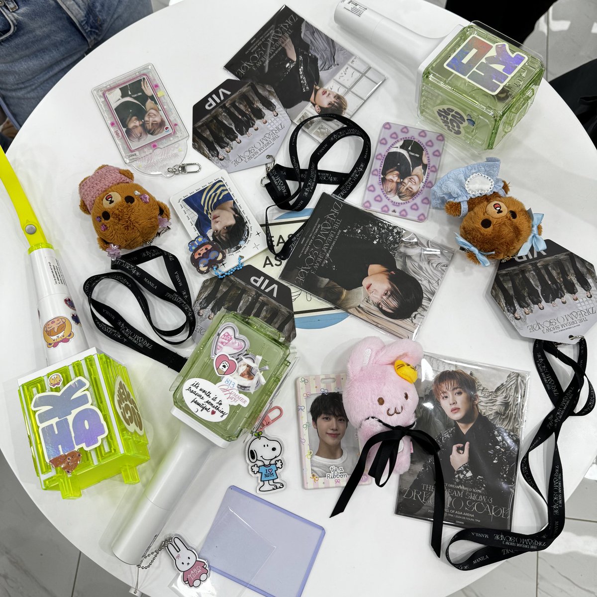 holy nahyuck trinity 

<a href="/nikittiez/">louise | ⛹️‍♀️</a> <a href="/sapphiretokki/">den 💛💖</a> 💝🤪