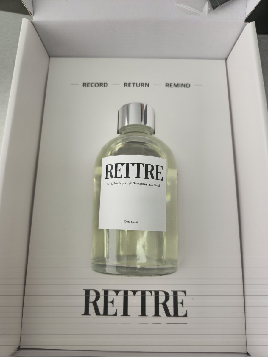 1년전 솨생카 때의 추억, 그 그리움을 되살려보았답니다 🥰
어제(1년 전 솨탄절)와 오늘(1년이 지난 솨탄절 오늘) 그리고 오늘 쓴 편지가 다시 1년 뒤 솨탄절 오늘(내일) 도착한다고 하니 수아와의 추억 하나로 과거와 오늘 미래를 잇네요!

#夏色のヴィンテージ
#수아와_함께했던_나의_첫_추억