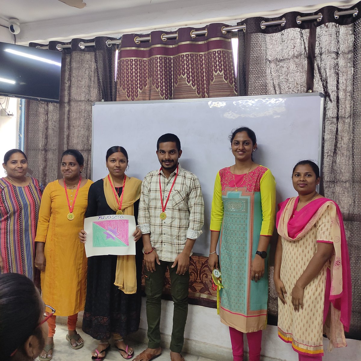 Students participated in an exciting flag activity
 🟢Join us to be fluent in English speaking. 
🟢Join us to develop personality.
 🟢Join us to improve Grammer.
 🟢Join us to crack an interview. 
🟢Join us to build confidence.  
📞Call Now +91 8019646484