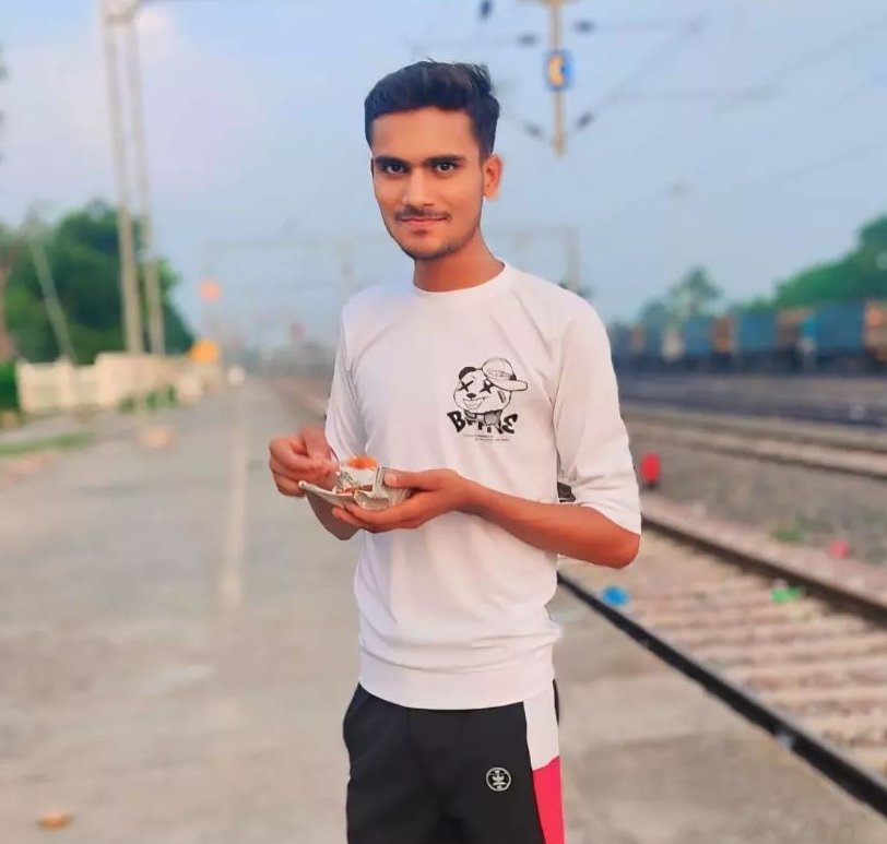 _inspiretrail_'s tweet photo. Urgent retweet 🚨

Nityaveer, From, lakhimapur Khiri Uttar Pradesh, inciting CommunaI unrest by 🆎us!ng Allah on Instagram, 

I am requesting - @Uppolice
@dgpup @kheripolice Register A Case Immediately And Arreste Him Soon As Possible, 

We have Contact Number Of This Coulprit, https://t.co/QNuG8HnzQD