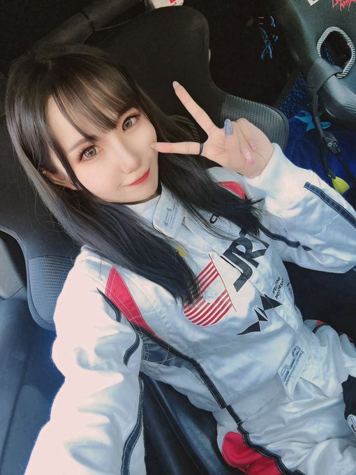 Twitterのコスプレ画像2