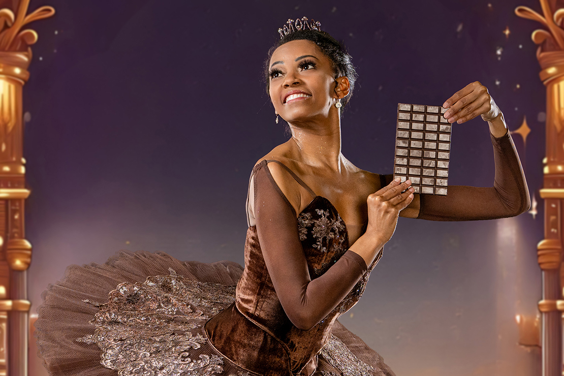 SOMETHING WONDERFUL IS ON ITS WAY
Roald Dahl’s immortal story of Charlie and his adventures in Willy Wonka’s incredible chocolate factory is loved by readers, moviegoers and theatre audiences around the world.