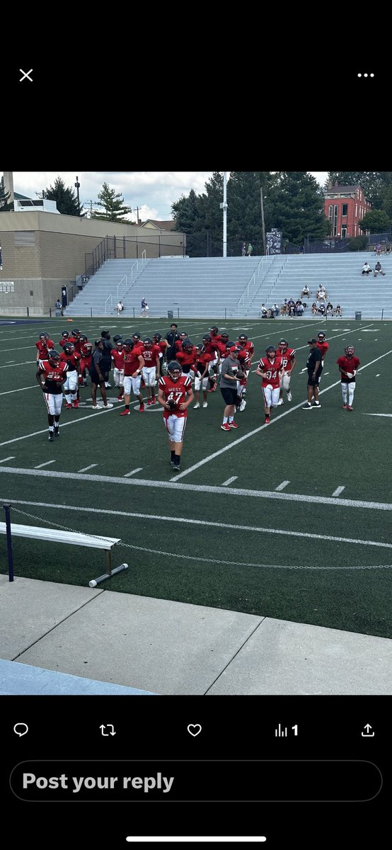 Braylen_Blue_2's tweet photo. Had a great start to the freshman year. First scrimmage was a W 30-6. Had 2 catches and 1 touchdown. 
 @LakotaWestFB @CoachTomBolden https://t.co/ucLZ3SA0JI