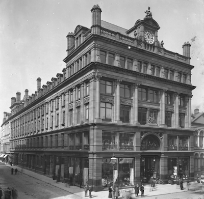 timothyferres's tweet photo. Lord Belmont in Northern Ireland: Bank Buildings, Belfast https://t.co/2uJH4Tr1RP
#BankBuildings #Belfast Photo credit: Welch Collection/NMNI https://t.co/jinoK7YE3b