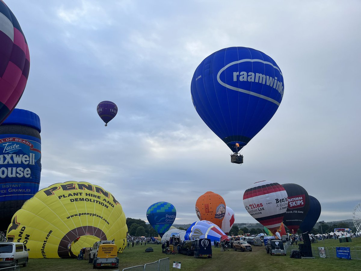 Holly Van Ryssen (@h_vanryssen) on Twitter photo Up, up and away!
Around 50 balloons are flying over Bristol this morning for the first mass ascent of this year’s <a href="/bristolballoon/">Bristol International Balloon Fiesta</a> fiesta!
<a href="/itvwestcountry/">ITV News West Country</a> Up, up and away!
Around 50 balloons are flying over Bristol this morning for the first mass ascent of this year’s <a href="/bristolballoon/">Bristol International Balloon Fiesta</a> fiesta!
<a href="/itvwestcountry/">ITV News West Country</a>