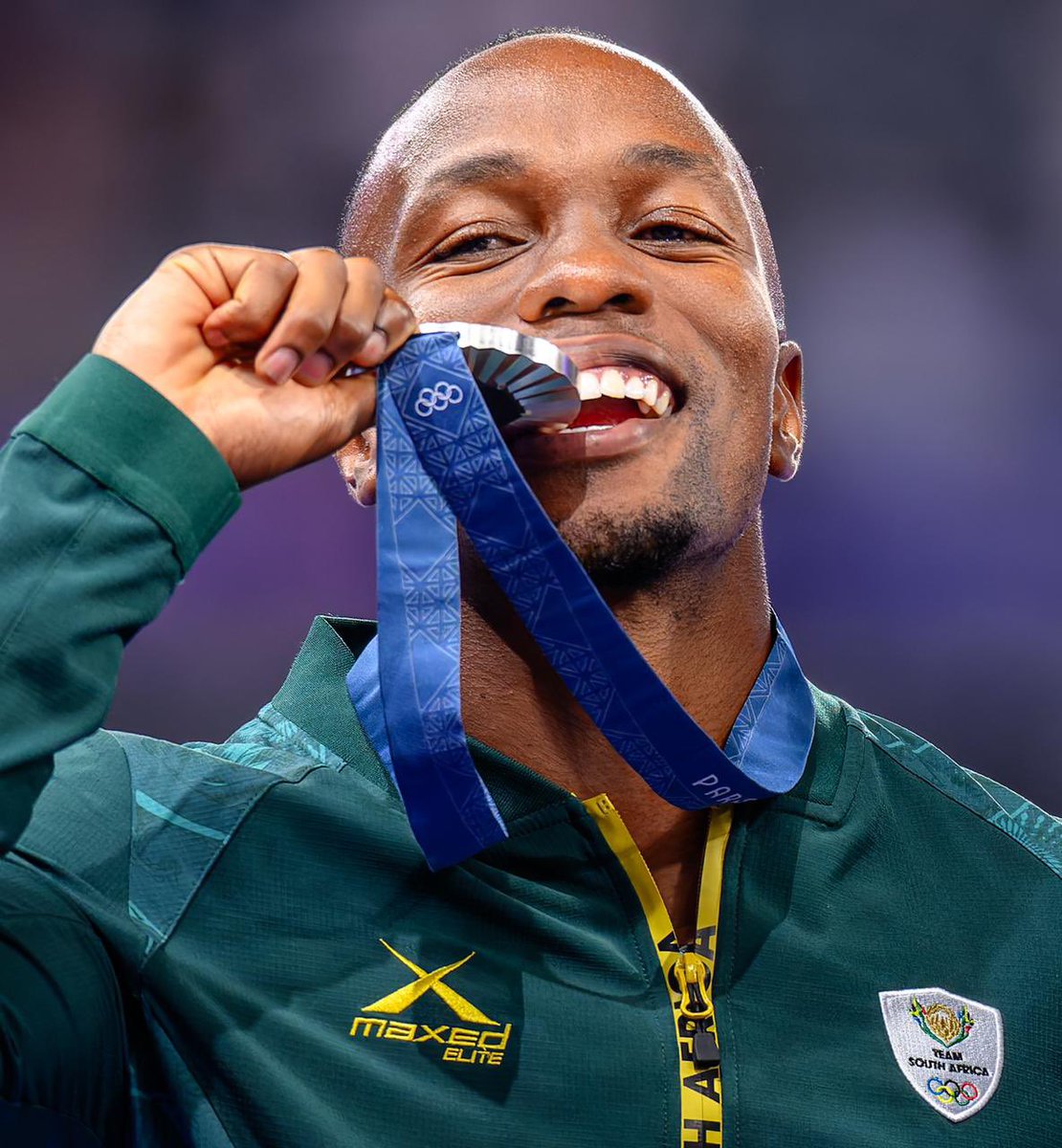 AkaniSimbine's tweet image. An Olympic Silver Medalist 🥈😭

#Olympic2024 #Paris2024