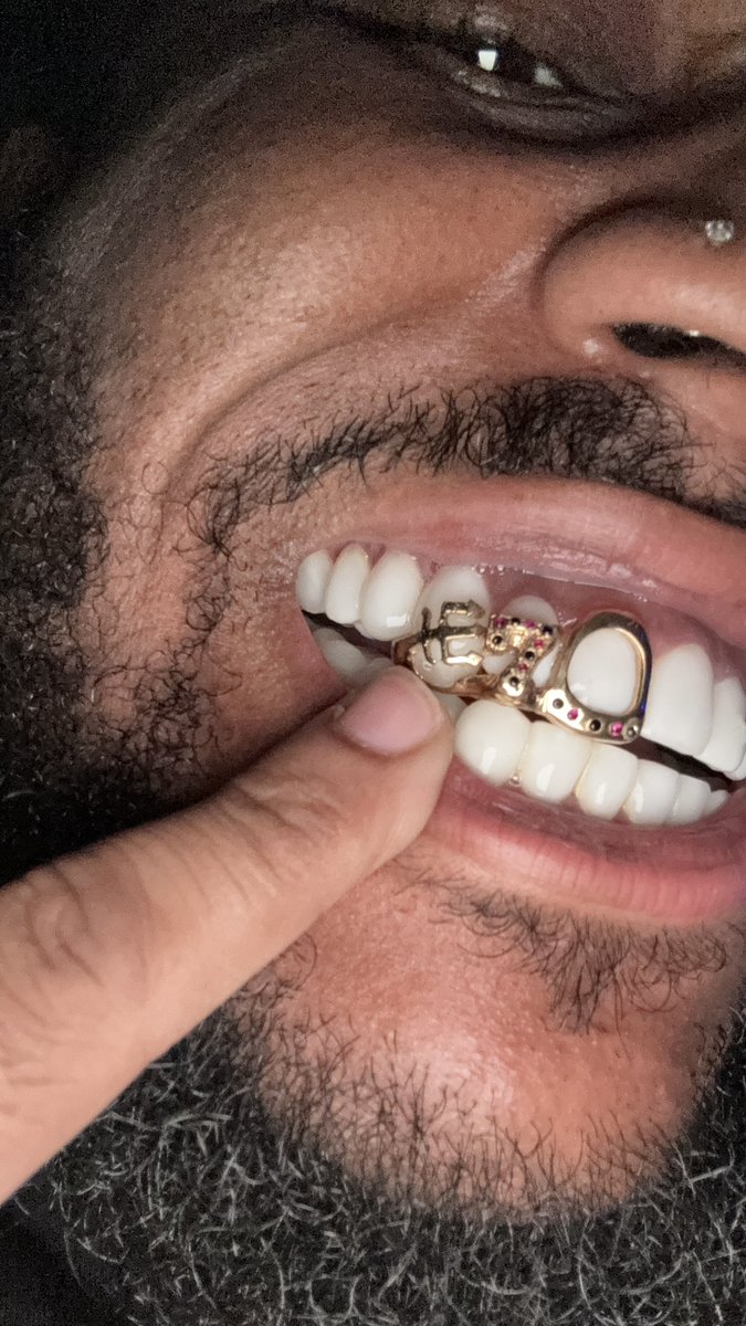 🔱