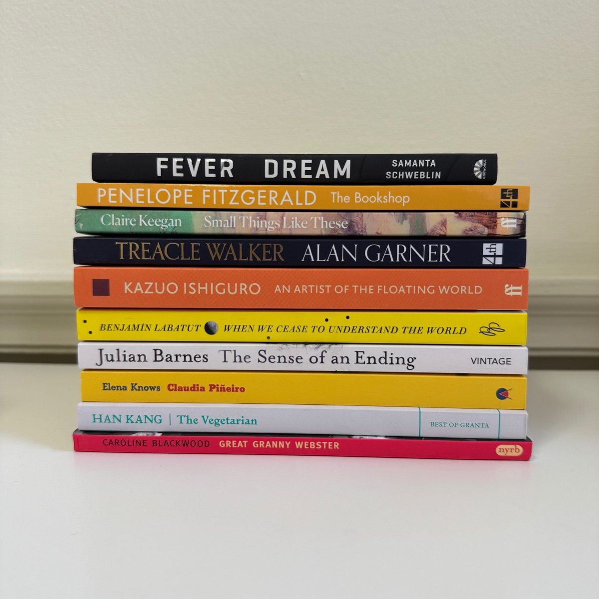 TheBookerPrizes's tweet photo. Reading inspo for the weekend ahead: 10 of the best very short books from the Booker Library. 

https://t.co/ZaGKMVi9XV https://t.co/dWdbiSuOEQ