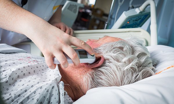 Identifying sepsis: a guide for nurses

Signs of sepsis often include high temperature and fever, but some patients may present with a drop in temperature.

Find out how to identify and manage the condition.

rcni.com/nursing-standa…