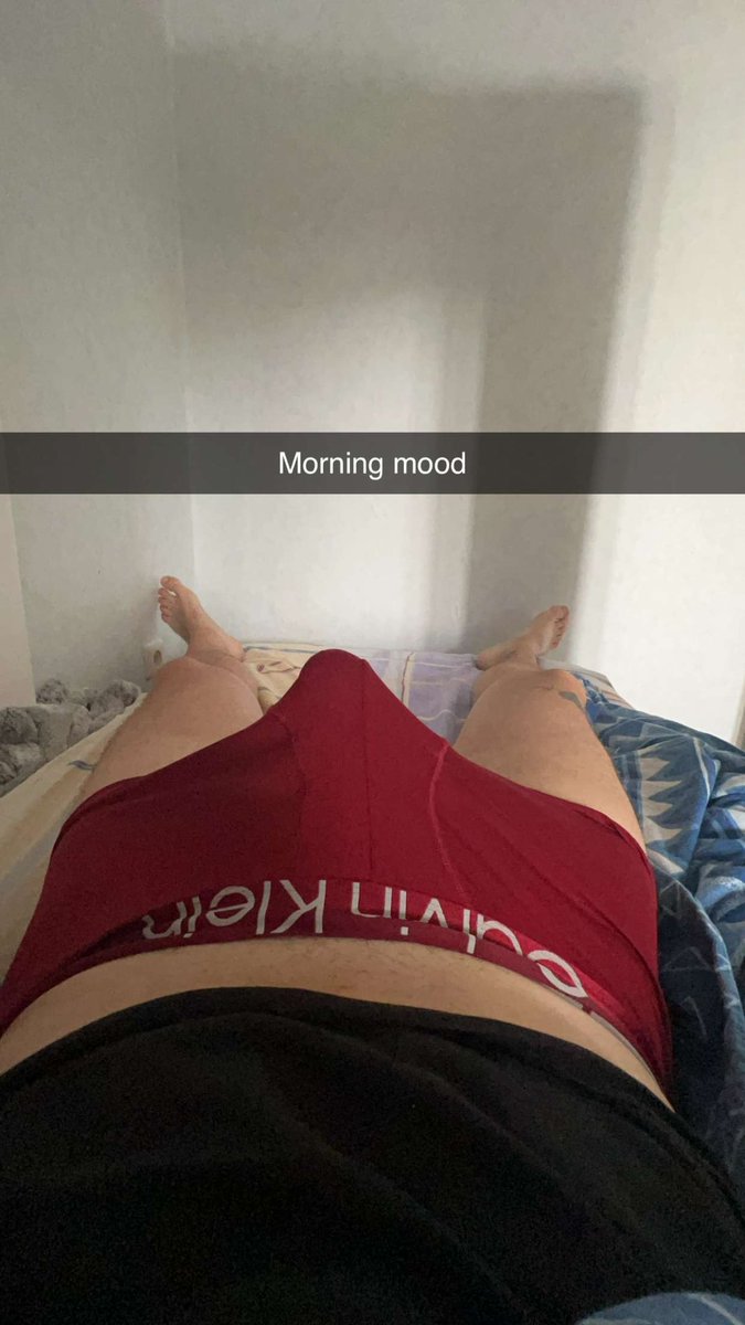 Hi twitter long time no see 😏
#backagain #hot