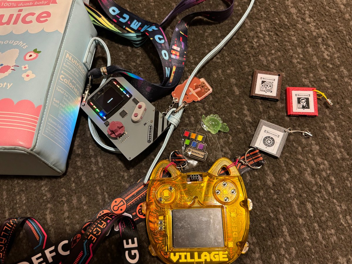 Avi 🐰🏳️‍🌈🏳️‍⚧️ tweet media