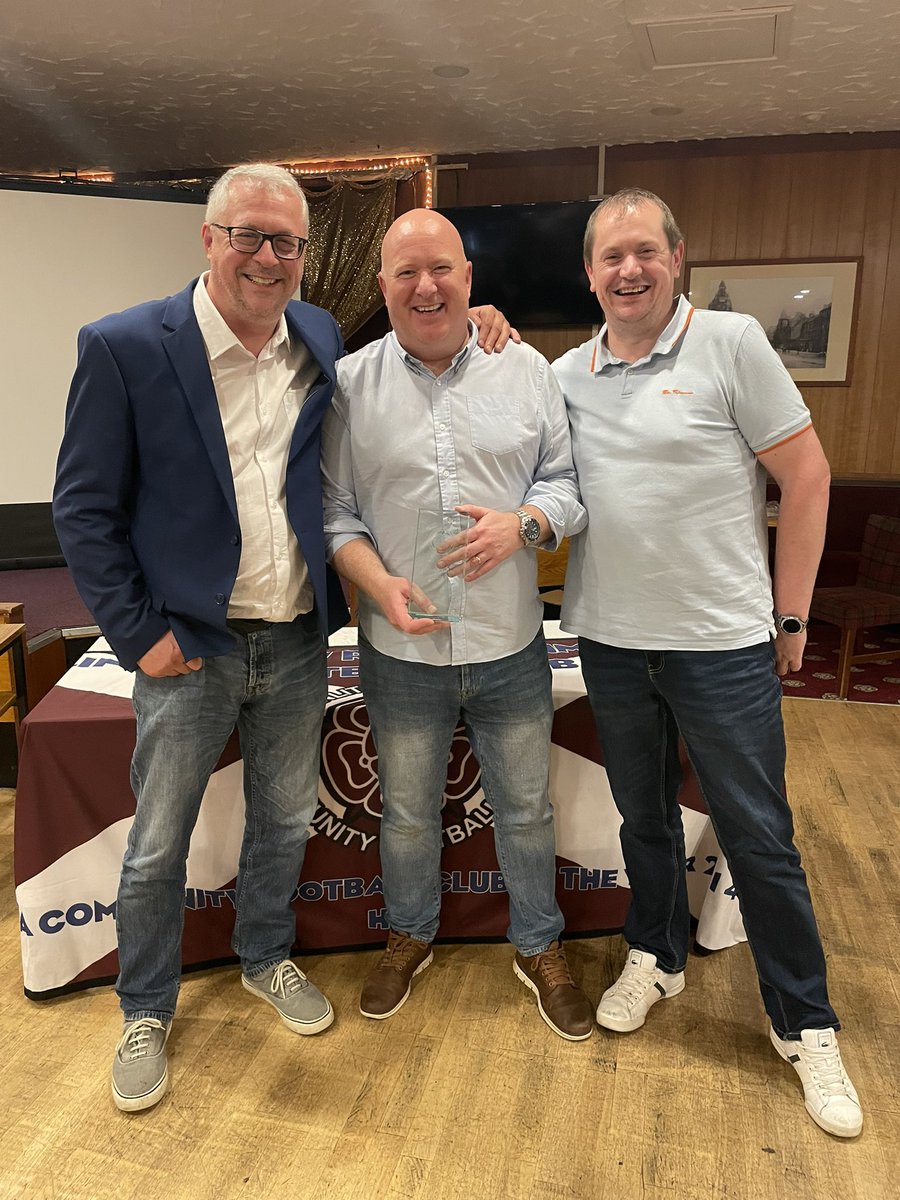 2009lrcfc's tweet photo. There was more success for the 09s last night as Maroons coach @ATW2005 picked up the Trustees award at the annual awards. 

This is in recognition of all of Andy’s work across the club for a number of years. 

Well done Andy! Pictured with fellow coach Craig and Tom English. https://t.co/u8CXVzQHsr