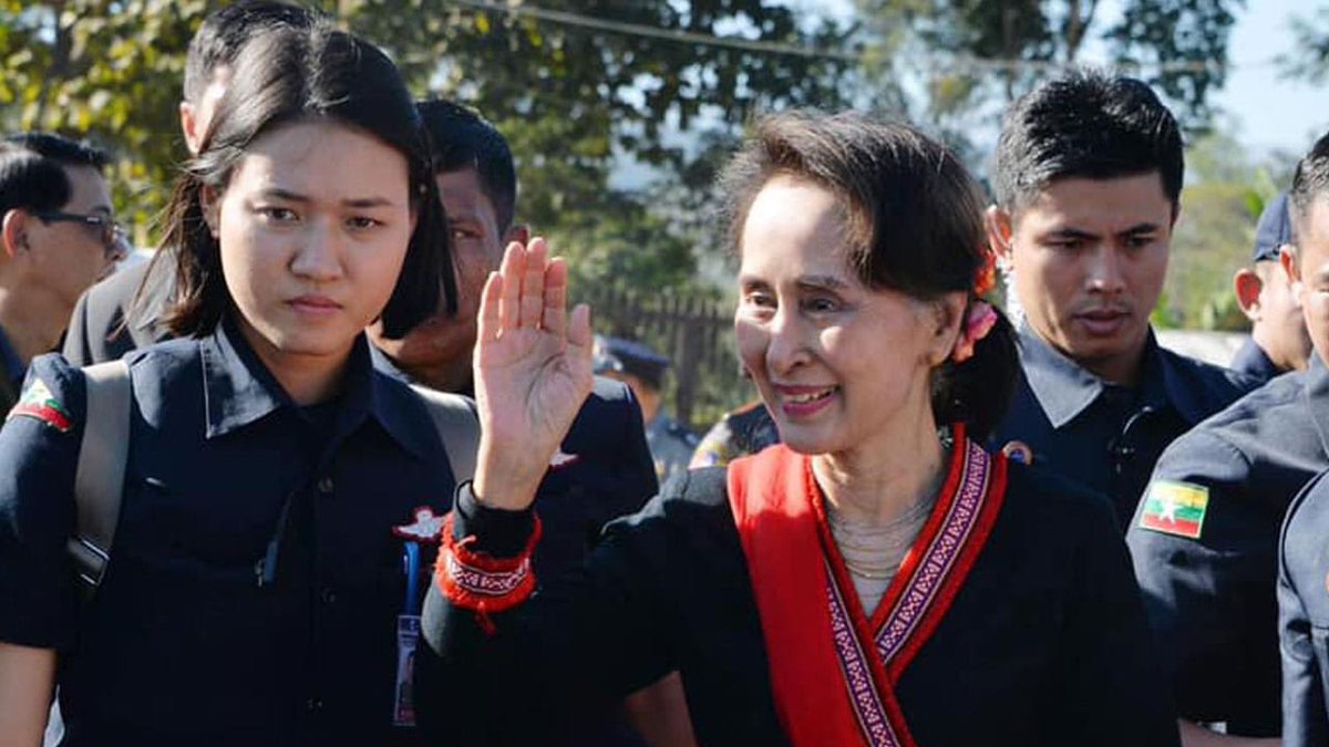 _christopherwin's tweet photo. Daw Aung San Suu Kyi's former bodyguard, Deputy Police Officer Cherry Htet, was supposed to be released on th 9th Aug but has been further detained for another 11 days. 

https://t.co/v6ePfQVpLn https://t.co/U69wNNls9Q