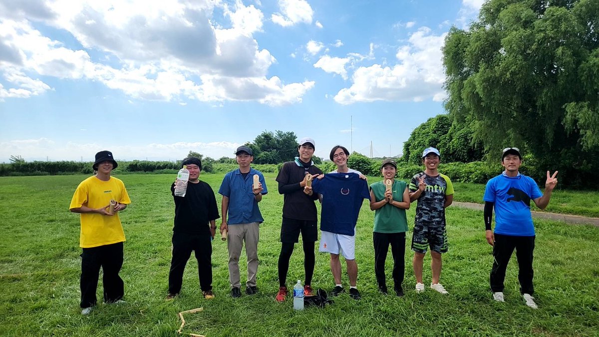 Molkky_Throwing's tweet photo. 本日第9回板橋モルックジャパンカップにご参加して頂いた皆様、ありがとうございました^ ^ 暑い中お疲れ様でした✨ 

決勝の結果はこちら↓↓🏆
🥇スーパーコモリヤマンさん
🥈タートルさん
🥉team itabashiさん
稀に見るハイレベルな決勝戦✨
次回大会は9月を予定しております！ 
是非ご参加下さい！ https://t.co/z80pF5UBNX