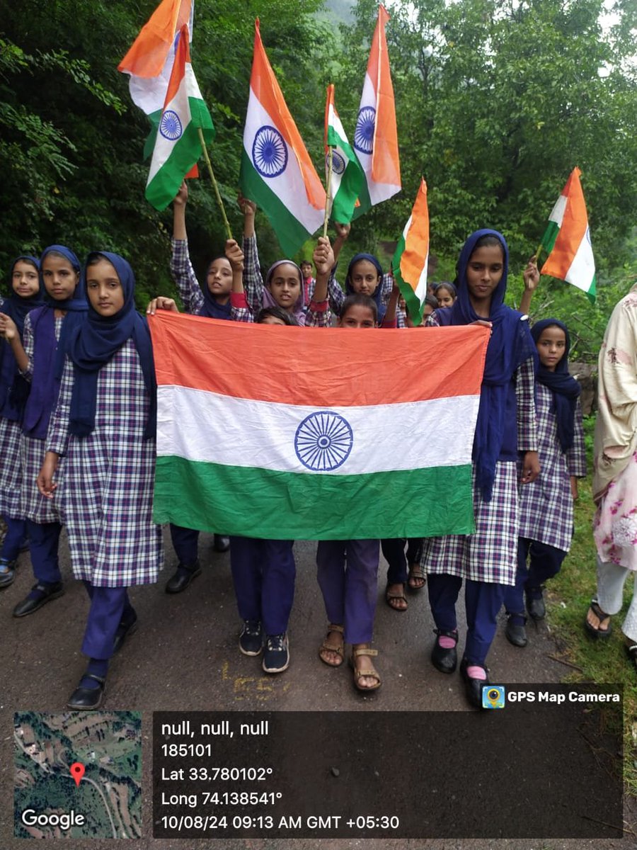 DyssoPoonch's tweet photo. Tiranga rally conducted in every institutions of District Poonch @jk_yss @PoonchDm @diprjk @pm https://t.co/bEFb6sTsZq