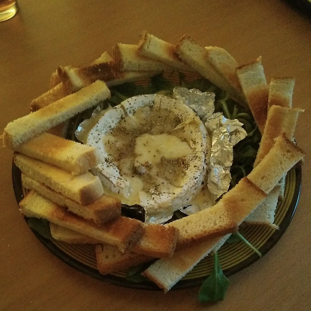 Well I said coauthors not on X but I found out
<a href="/OLiehrmann/">Océane Liehrmann @OLiehrmann.bsky.social</a> IS here, so kudos for her for mapping > 7000 re-sigtings of lizards in swampy mesocosm cells, translating our confusing blabbering into french, and making me this "camembertian" birthday celebration!