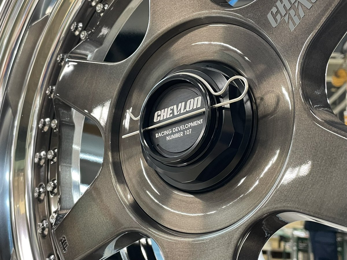 CHEVLON RACING S1+ COVERDE (OH) 特注のブロンズクリアーブラッシュド 