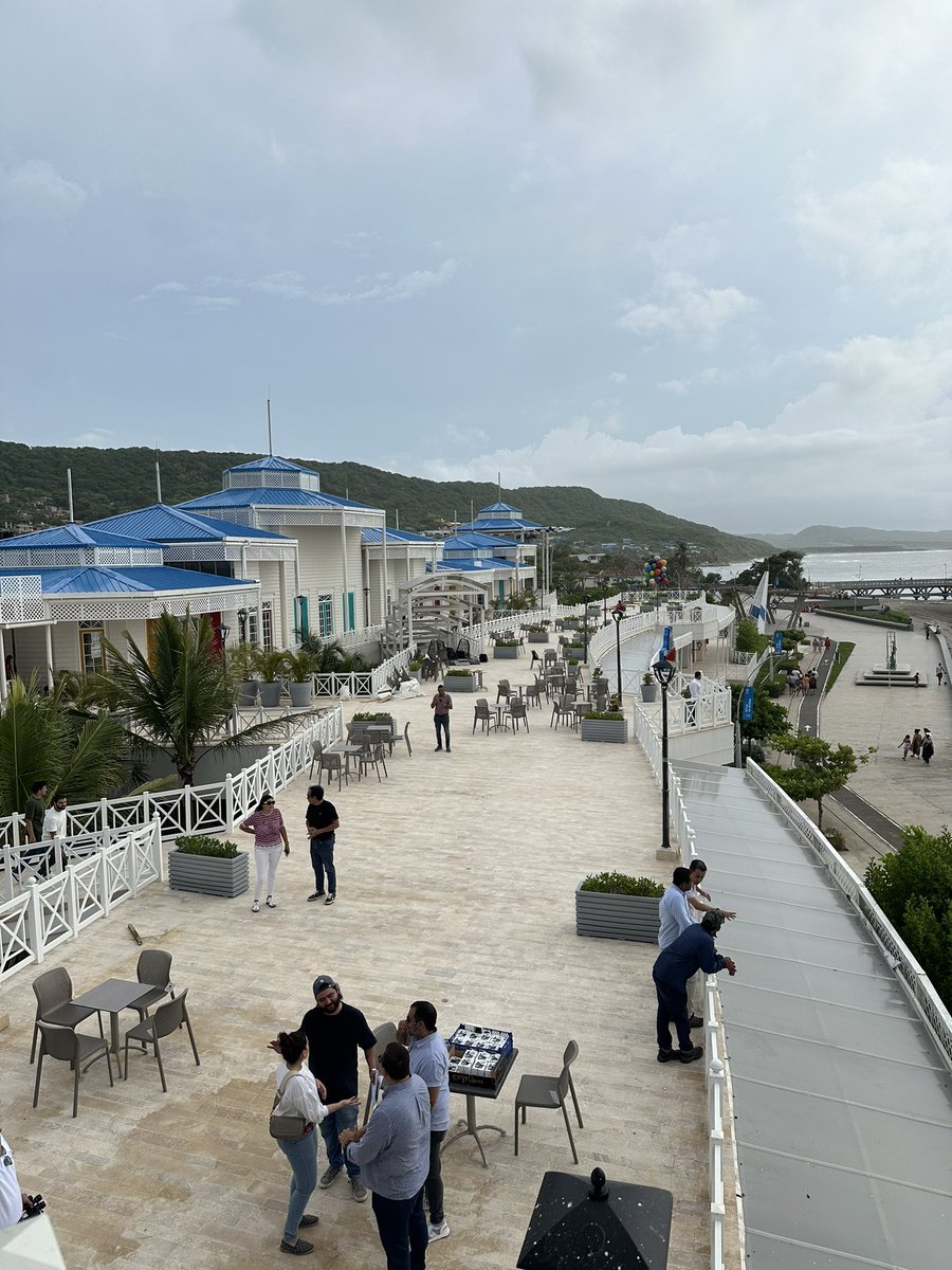 Comienza un nueva historia en Puerto Colombia, una historia que todos debemos apoyar.
<a href="/AtlanticoEmi/">EmiAtlantico</a> <a href="/zonacero/">ZonaCero</a> 

Muelle 1888, la punta de lanza del turismo integral en el Atlántico

Doscientos empleos directos e indirectos se han generado gracias a la apertura del Centro