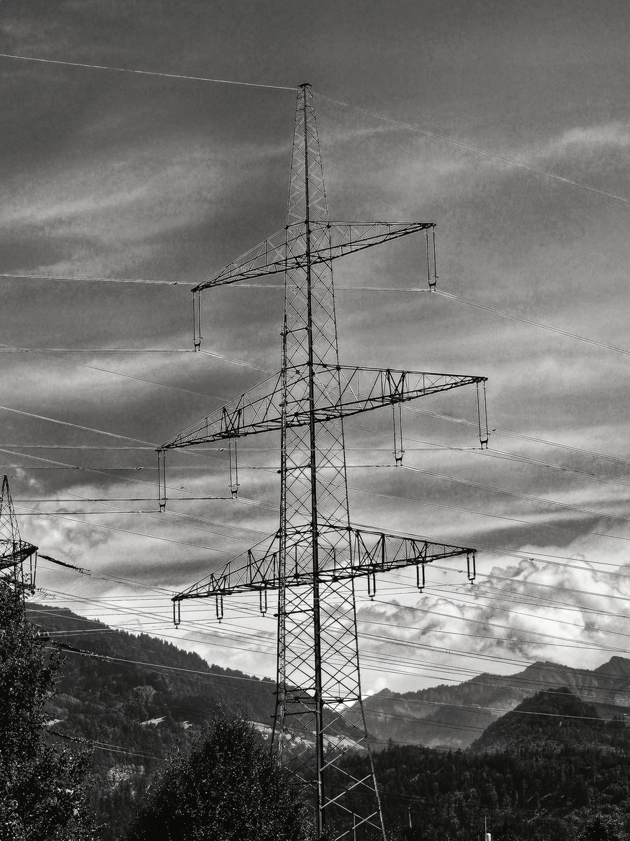 Drabbles153's tweet image. #𝐍𝐅𝐓𝐤𝐚𝐥𝐭𝐞𝐧𝐬𝐭𝐞𝐢𝐧

#Feldkirch #elektro #Documentary  9.8.2024

#NoAi #monochrome #blackandwhite #photo #photography #streetphoto 
#NFT #NFTCommunity #nftart #NFTjapan #Vorarlberg #Liechtenstein #Swiss #Austria  #Bodensee  #streetphotography #urban #nftphotography #bnw
