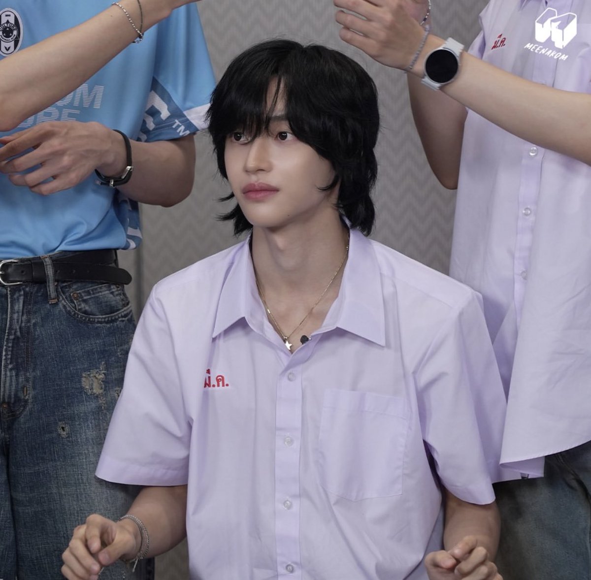 คอนเท้นน้องข้าวที่ใส่ชุดนักเรียนลงพรุ่งนี้ ที่ยูทูปช่องมีนาคมนะทุกคน มุงด่วนนน