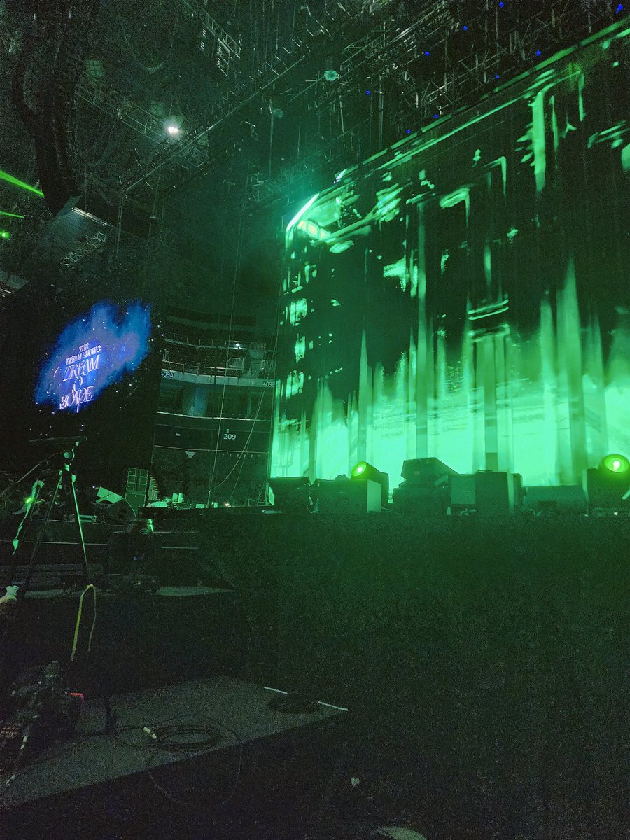 view for #THEDREAMSHOW3_in_MANILA 🤍