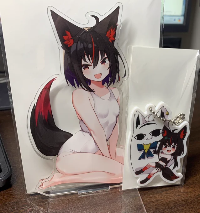 アクキーとアクリルスタンド届いた!良さげ! 