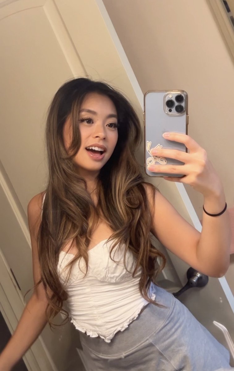 ur nuoc mamiiii 🤡😈🫡🙄 tweet media