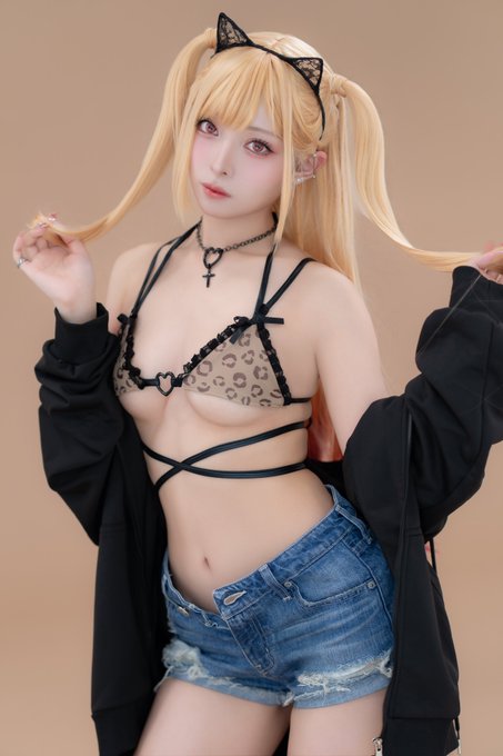 Twitterのコスプレ画像3