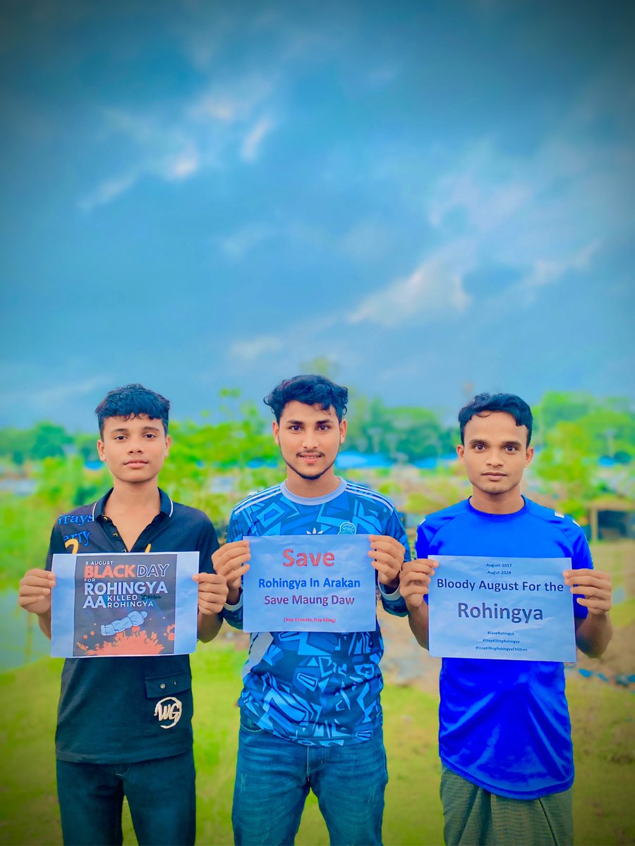 Muhamma88467321's tweet photo. We, Rohingya, want justice for genocidal act of the Rakhine terrorist group Arakan Army(AA) on our Rohingya brothers, sisters &amp; mothers in Maungdaw &amp; Buthidaung. The silence of the international community will eradicate a whole community from Arakan State, Myanmar.#SaveRohingya https://t.co/Nm58TeudMX