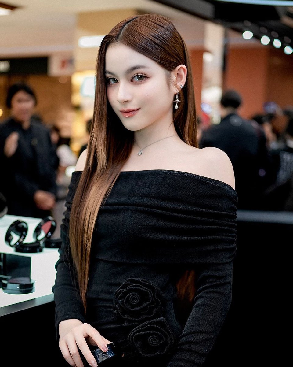 duiteyy's tweet photo. Mother 🖤🖤🖤
#primiily
#HERAxPrim
#HERAThailand https://t.co/WaH7Oq7JEA