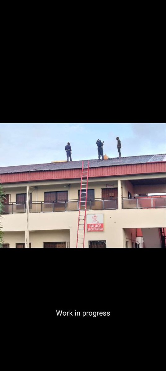 tikado_ng's tweet image. Step by step, panel by panel. Excited to see this solar project come to life! 🌞 #SolarProgress #Installationinprogress