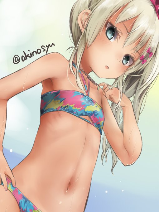 ただただシンプルに水着グレが描きたいだけ

水着グレはめくったりしなくてもおなかが描けるのがよい

#艦これ 