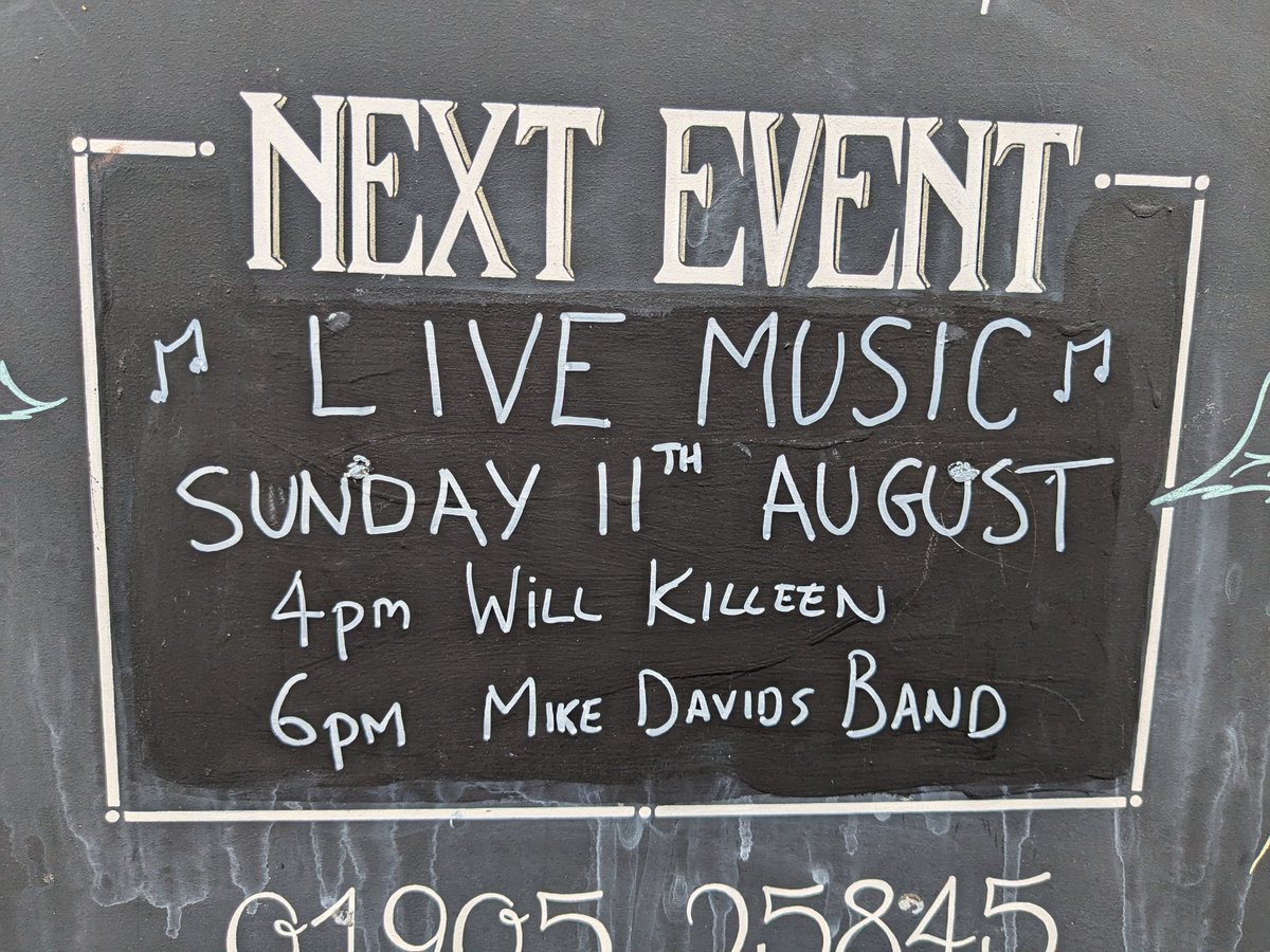 Live music tomorrow in the beer garden here at the Dragon.
#livemusic #worcester #pub #beergarden