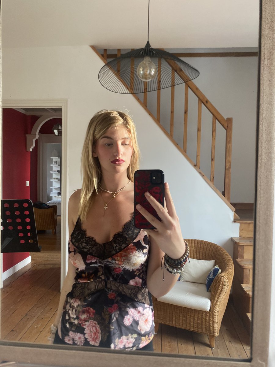 emma tweet media