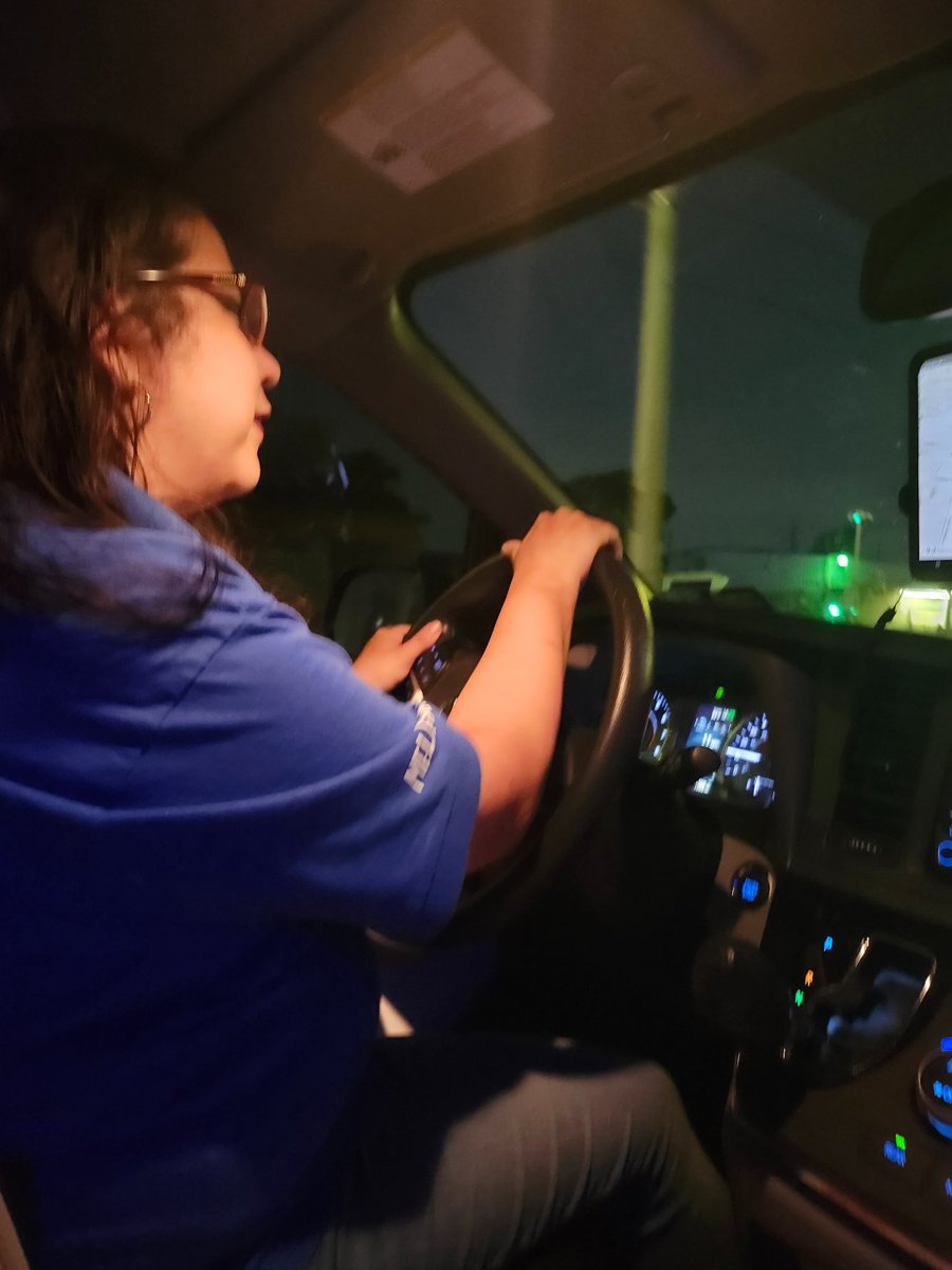 mmmjsaldivar's tweet image. #H3ATMAPPING, 6-7AM route done w/my 11 yr old Navigator. 🥰 being a #communityscientist w/her this morning collecting #heat #data on the East end, downtown &amp;amp; #midtown areas of #Houston. Happy to #volunteer &amp;amp; serve my hometown who will benefit from new data collected. #hounews